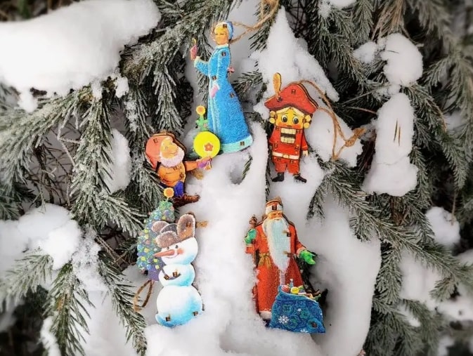 Комплект игрушек на ёлку "Снеговик", "Гномик", "Дед мороз","Снегурочка", "Щелкунчик"